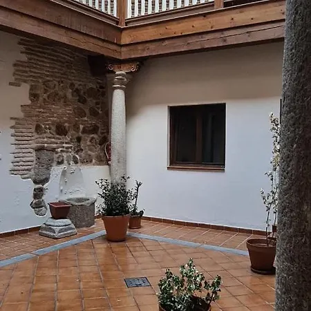 El Rinconcito De La Merced * טולדו